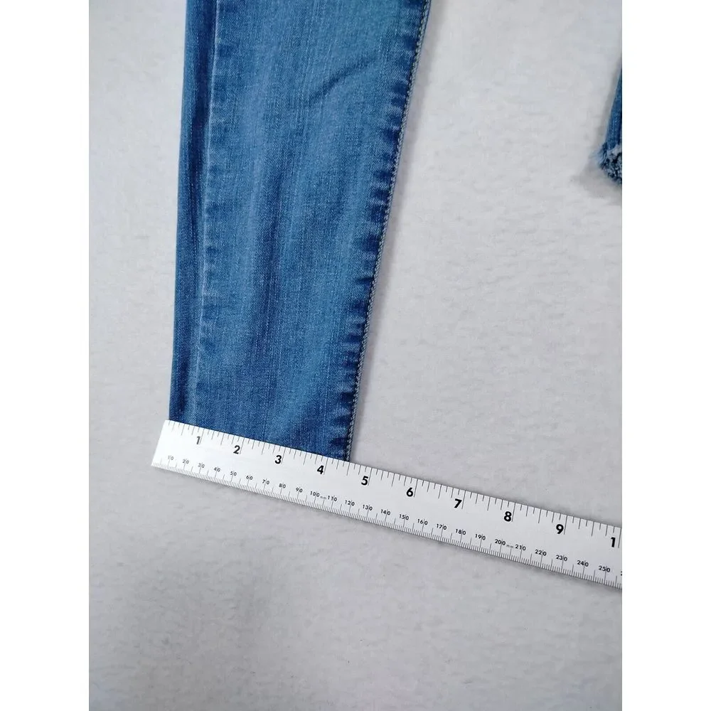 Levi Strauss Jeans Women's 26 Blue 720 High Rise Super Skinny Raw Hem Distressed